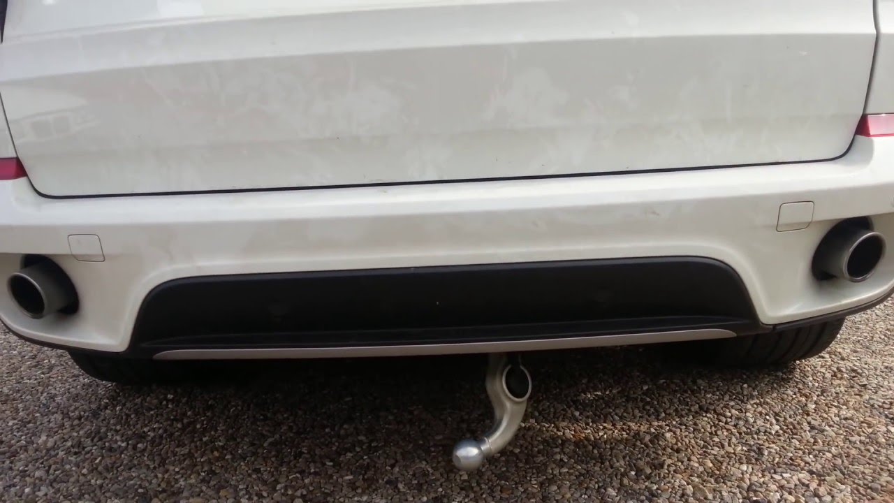 BMW X5 E70 LCI Towing hitch foldable original BMW