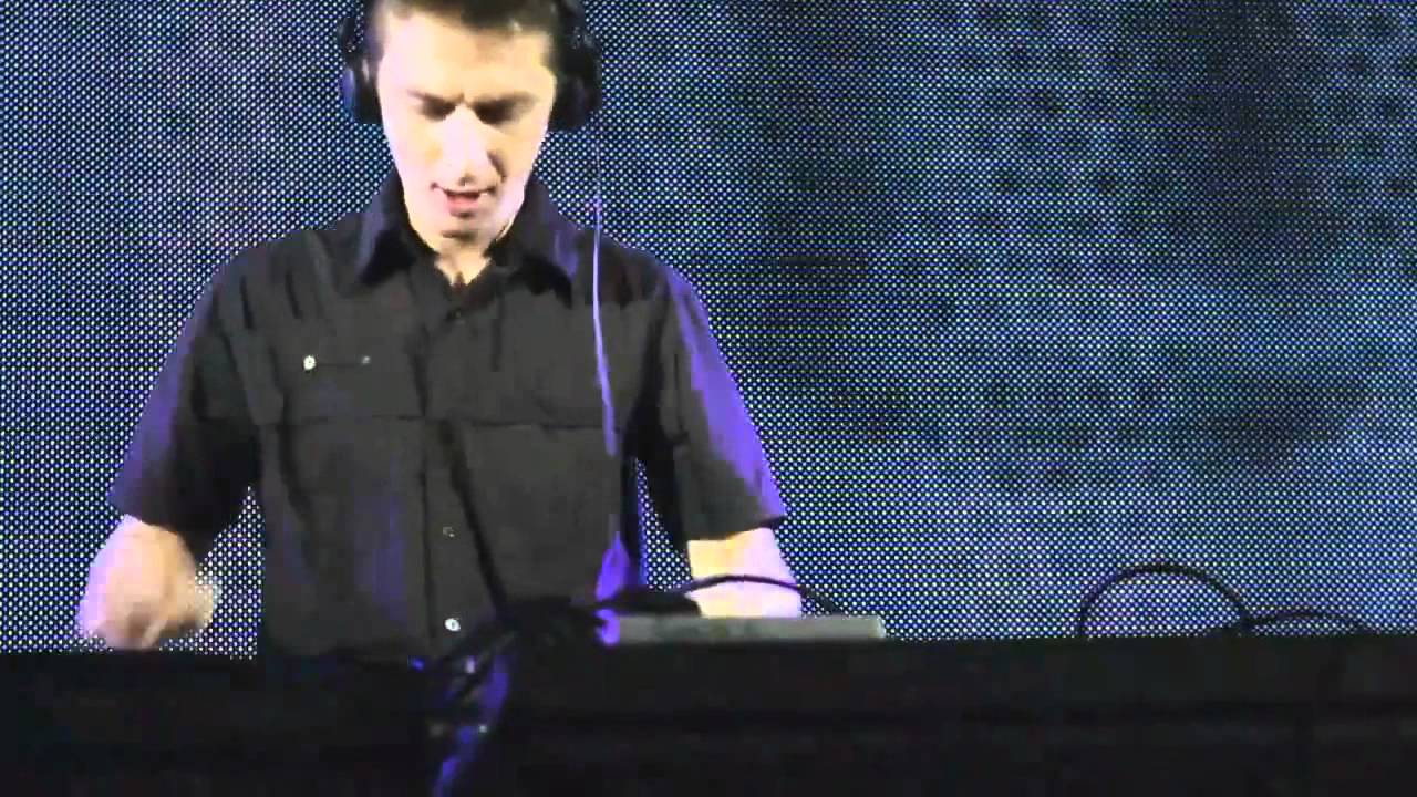 [HD] Bobina feat. Sabrina Altan - Angel Of The North (Ali Wilson Tekelec Mix).mp4