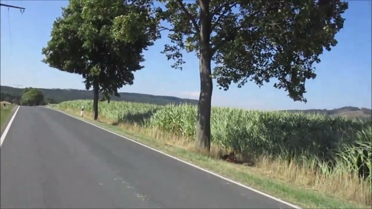 Wanderung ab Hackenstedt (Holle) nach und durch Söder, beim Schloss Söder im Landkreis Hildesheim