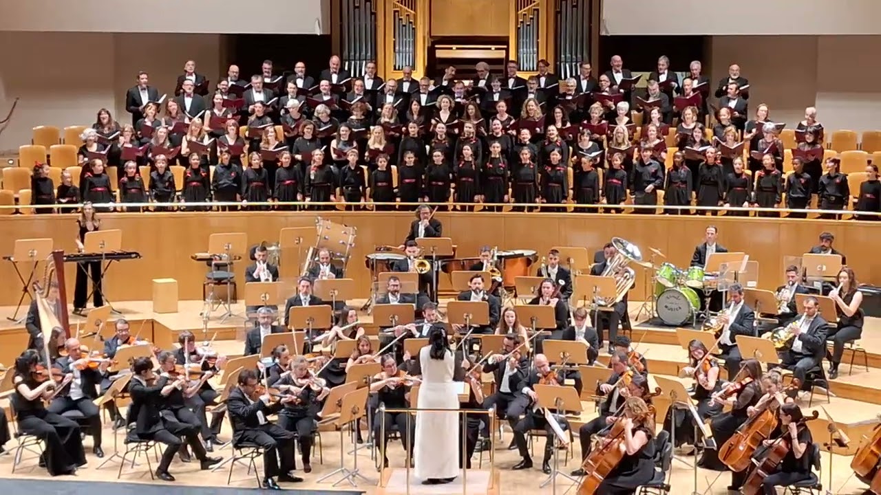 Concierto benéfico Fundación Padre Arrupe. Orquesta Metropolitana,Grupo TaliaDir.Silvia Sanz Torre.