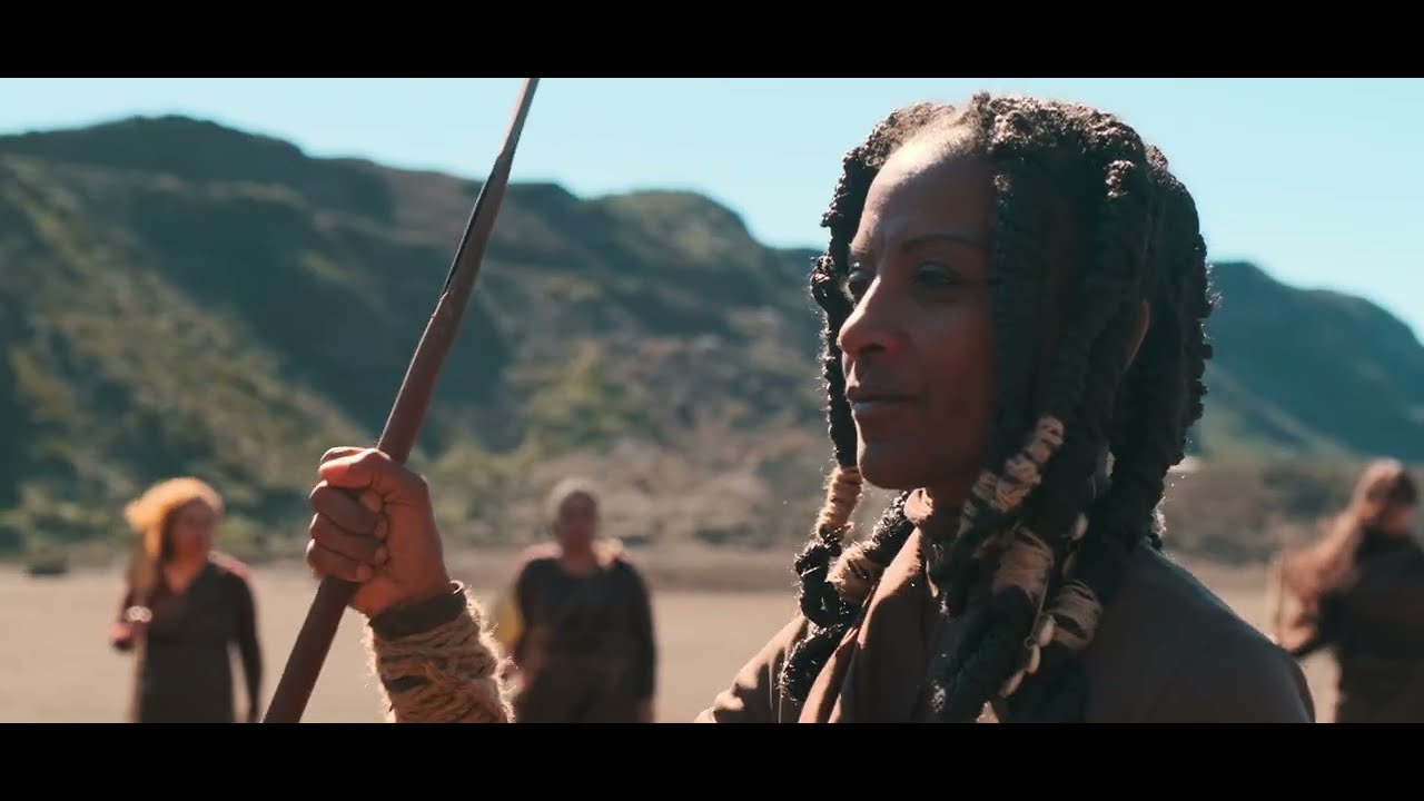 NY AMPELA -  SOA RAVELO & SIMANGAVOLE (clip officiel)