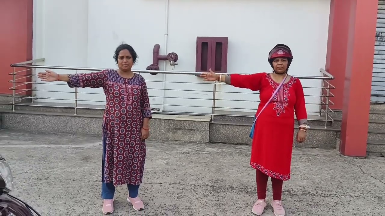 HAND SIGNAL FOR DURGAPUR RTO🛵 DL EXAM||student RASHMI DI& PRATIMA di||Ronita the SCOOTY TRAINER